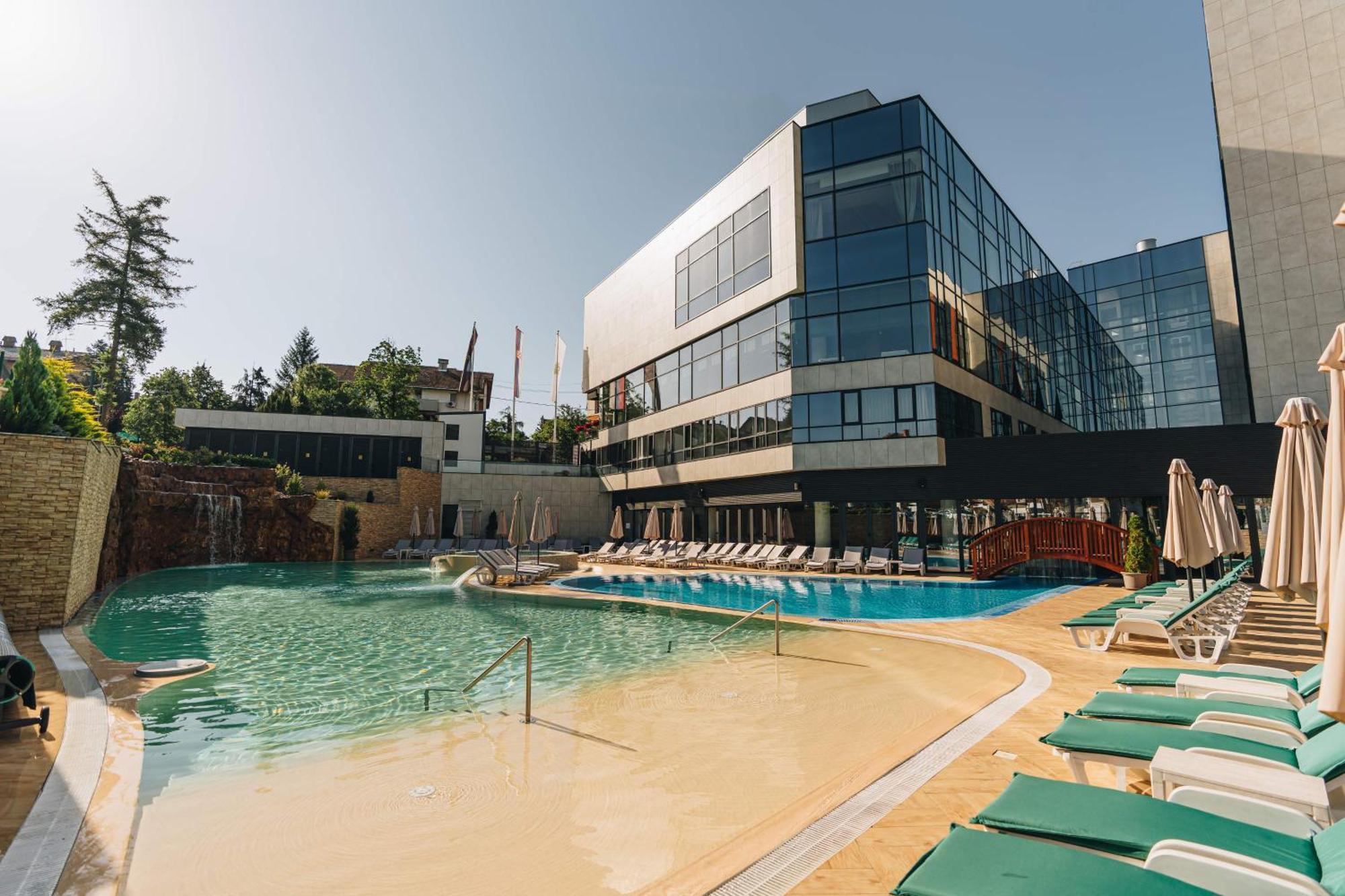Hotel Tonanti Vrnjačka Banja المظهر الخارجي الصورة