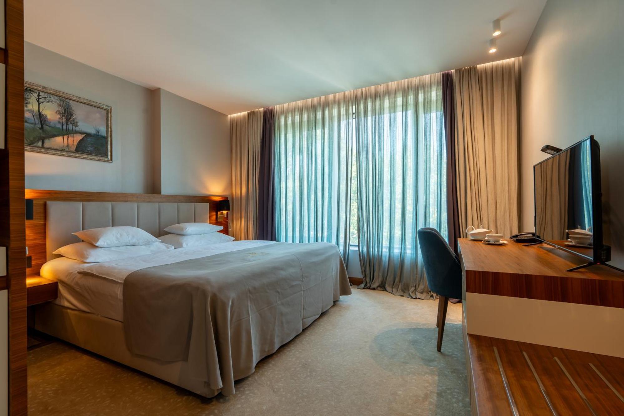 Hotel Tonanti Vrnjačka Banja المظهر الخارجي الصورة