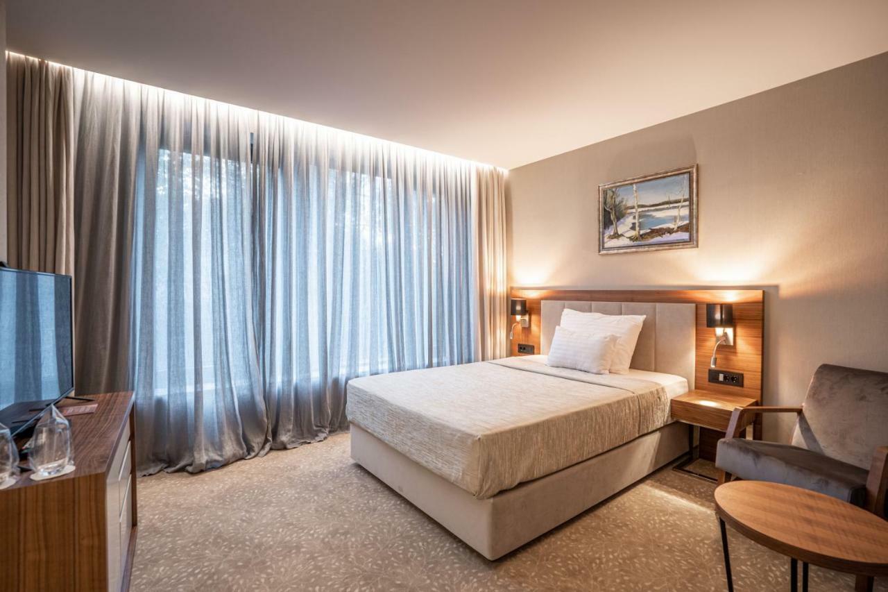 Hotel Tonanti Vrnjačka Banja المظهر الخارجي الصورة